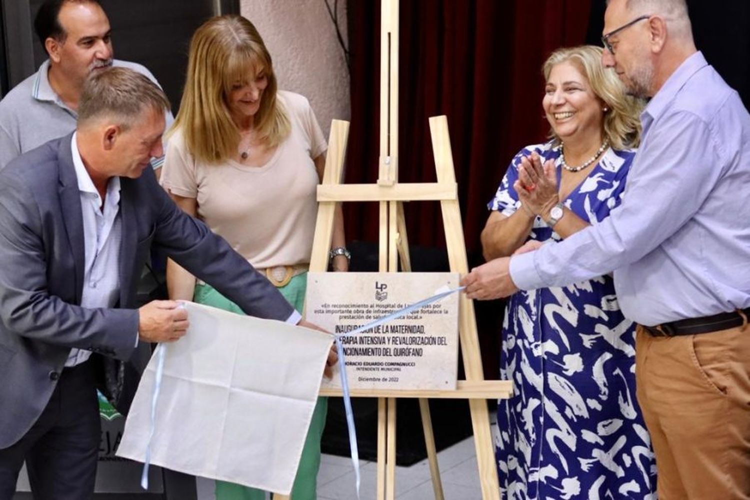 Las Parejas: la Provincia inauguró las salas de maternidad y terapia intensiva del Hospital 