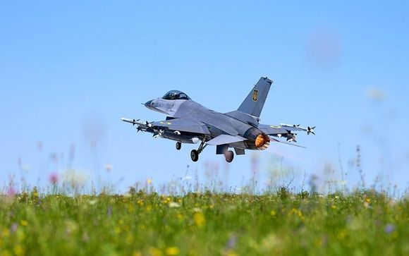 Ukraine loses one of its first F-16 fighters in massive Russian airstrike