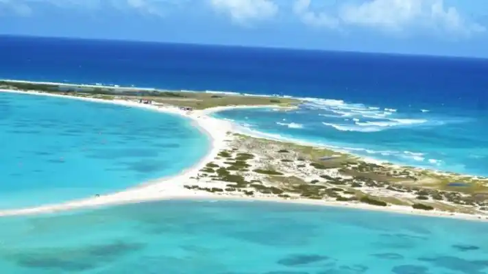 Aparece la familia y los tripulantes de la lancha perdida entre Higuerote y La Tortuga