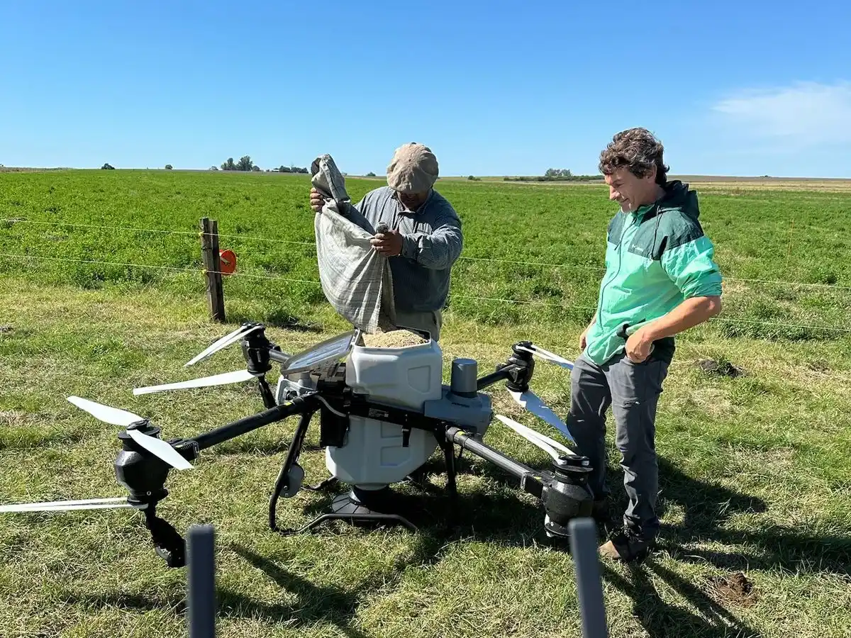 AGROFLY sigue creciendo  en Gualeguay: drones locales que siembran eficiencia y futuro