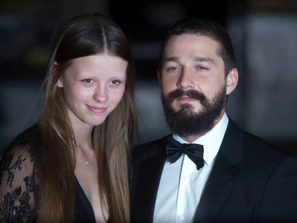 La separación habría ocurrido en silencio hace casi un año y salió a la luz en medio de un episodio que volvió a poner a LaBeouf en el centro de la atención pública: su detención reciente en Nueva Orleans.