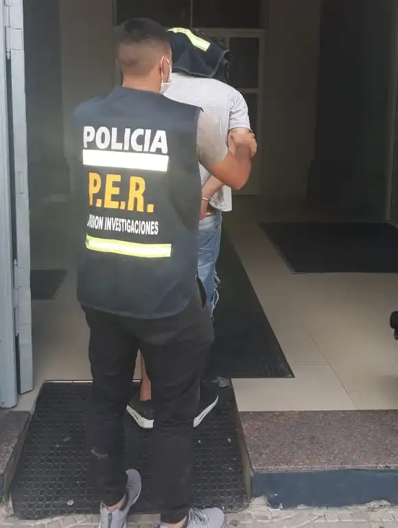 Detuvieron a un joven de 22 años por pegarle a su pareja