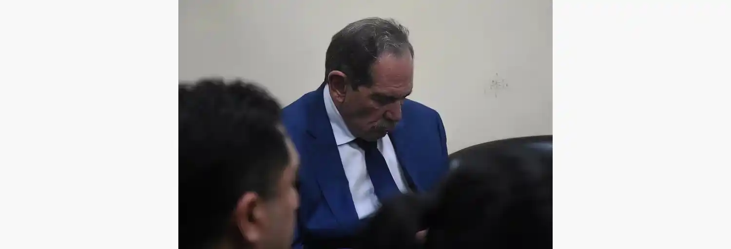 El ex gobernador en la audiencia de ayer en la que fue condenado a 16 años de prisión.
