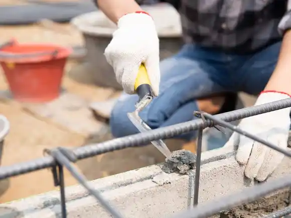 La actividad económica creció 0,3% en agosto y ya acumuló 5,2% en el año, pese a la caída en comercio e industria