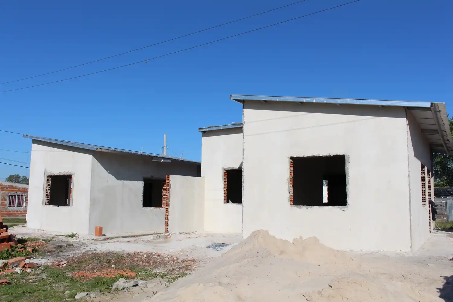 Las 60 casas que se construyen por cooperativas tienen un 55% de avance