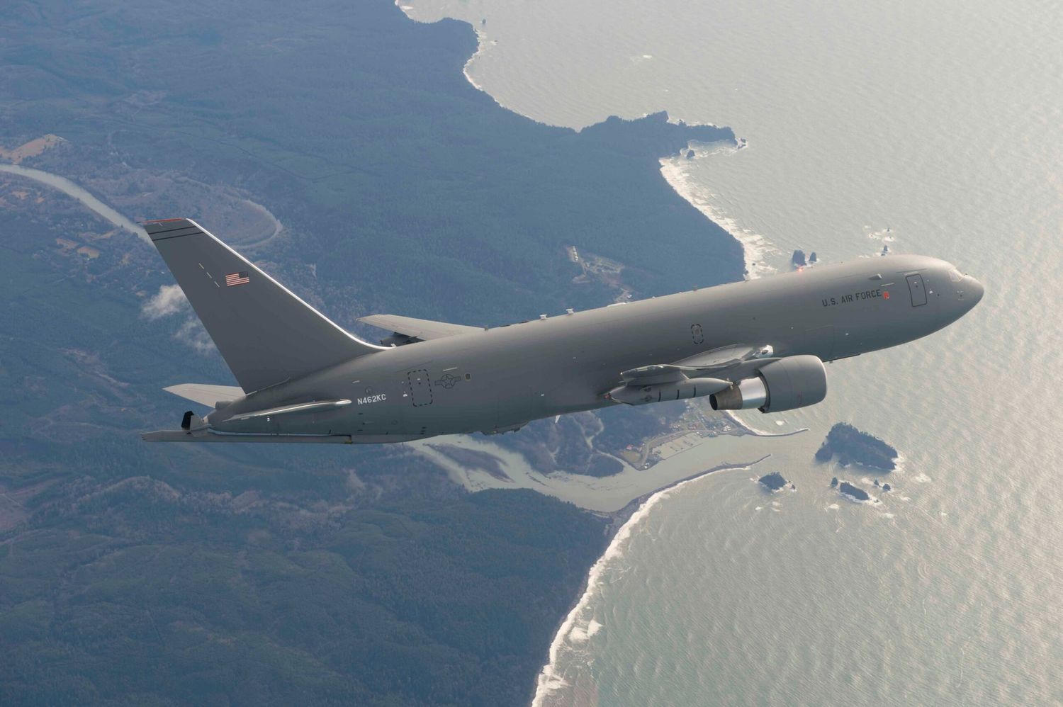 La USAF contrata a Boeing por 12 KC-46 Pegasus adicionales