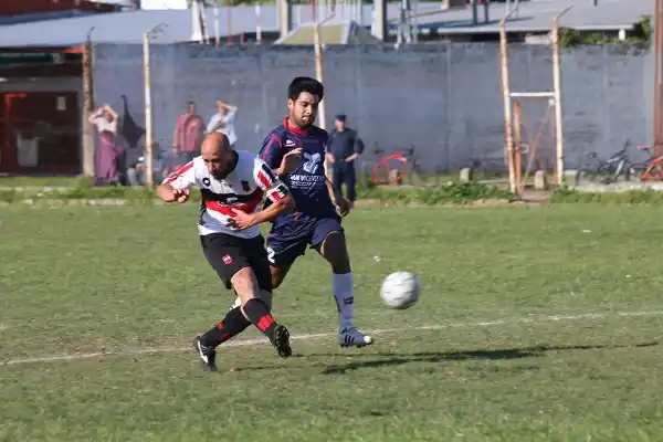 Sud América cortó la racha ganadora de Central Entrerriano