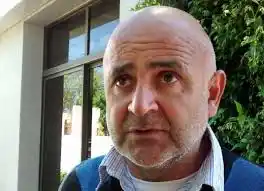 Conficto con municipales en Coronel Suárez: Trabajadores siguen en plan de lucha y Palacio puso restricción policial