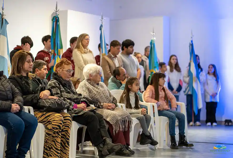 Gargaglione encabezó el acto por el Día de la Independencia