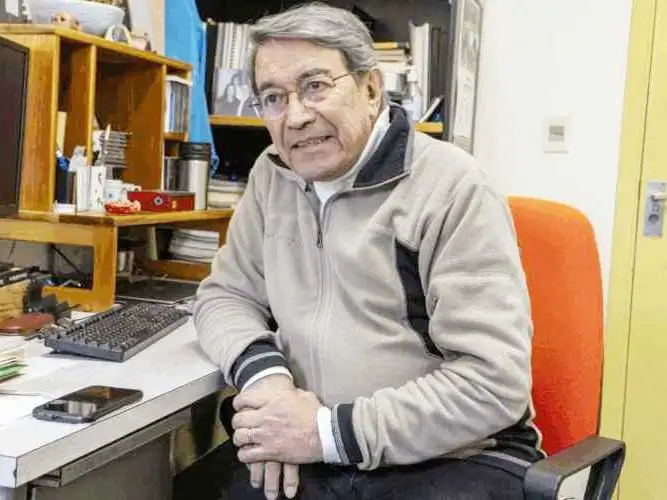“La nueva planta de producción de dióxido
de uranio debe terminarse”, dijo Granada