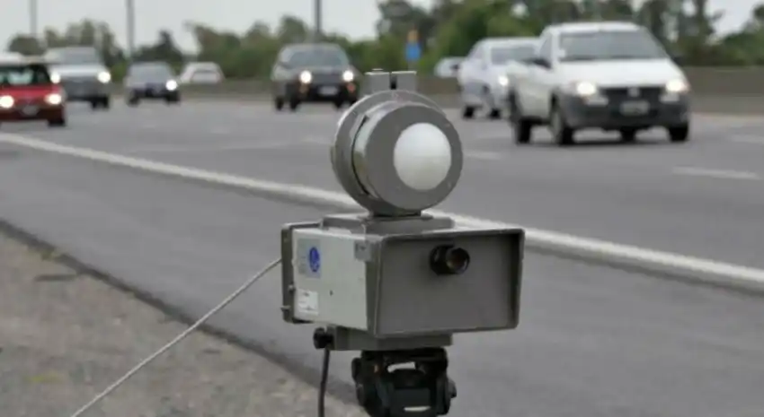 Verano bonaerense: Ya funcionan los radares en ruta 11 a la altura de General Lavalle