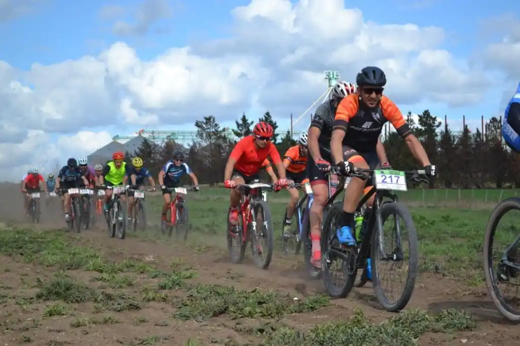 Se disputa el rural bike del Deportivo Central