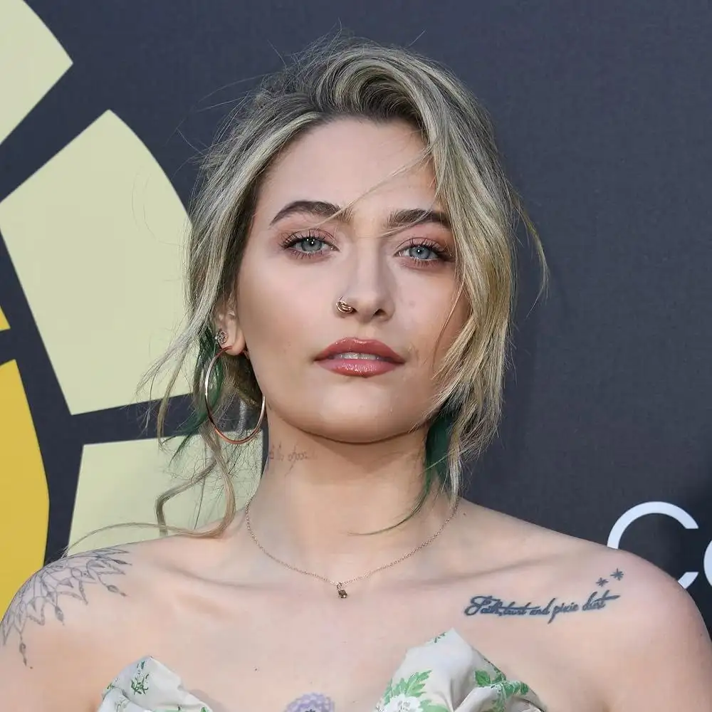 Paris Jackson volvió a expresar su desacuerdo con la administración del patrimonio de su padre, Michael Jackson.