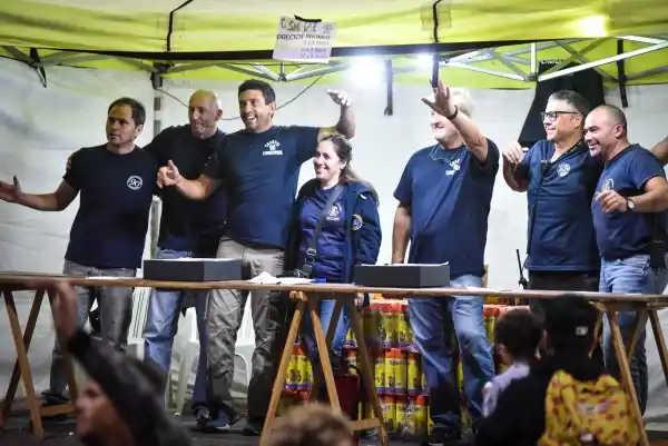 Los bomberos voluntarios estarán a cargo de la venta de espuma en el corsódromo