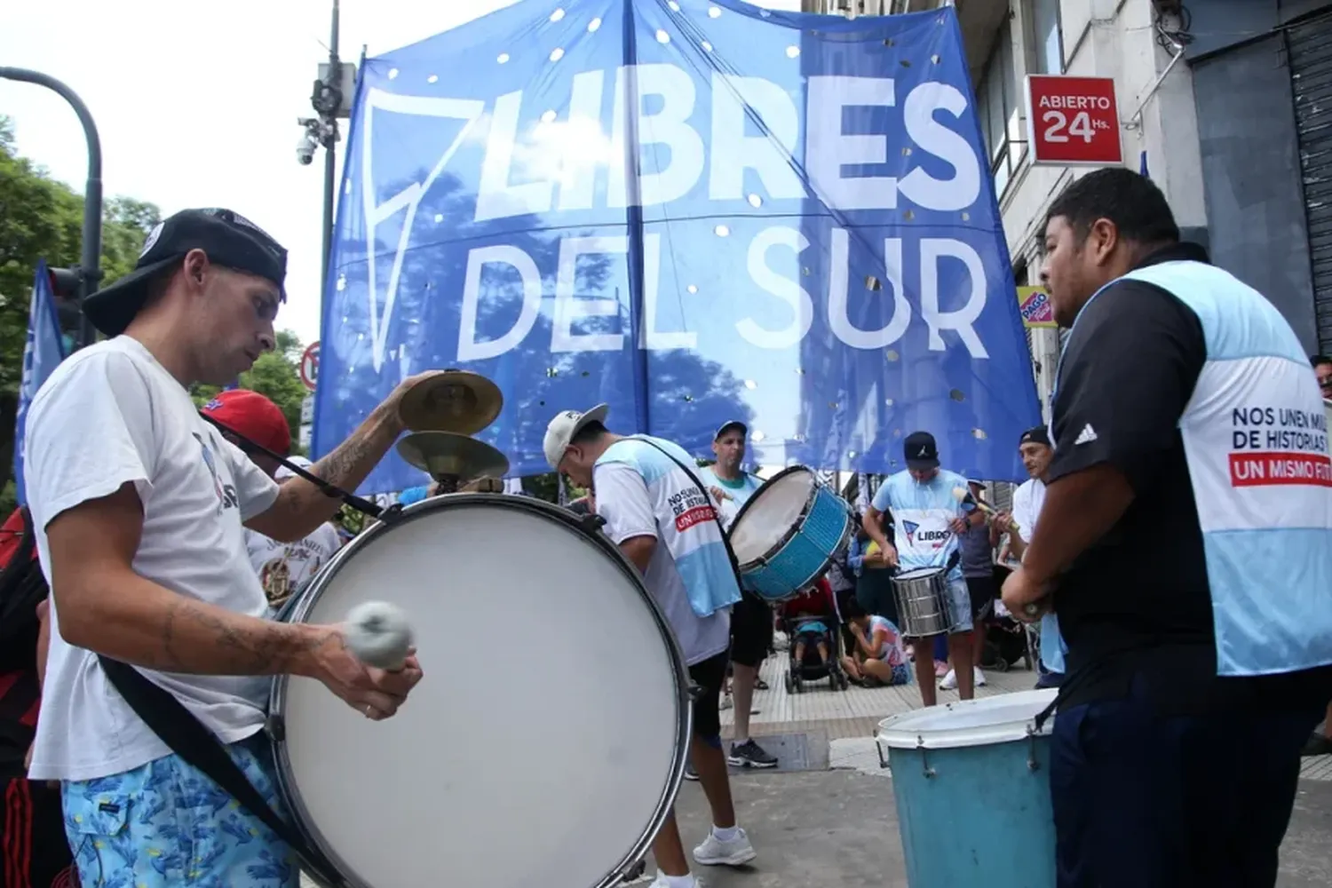 Los piqueteros volvieron a las calles en una extensa jornada de protestas