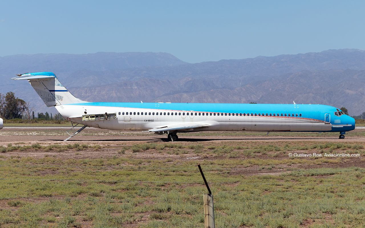 LV-BGZ – McDonnell Douglas MD-83 – Austral