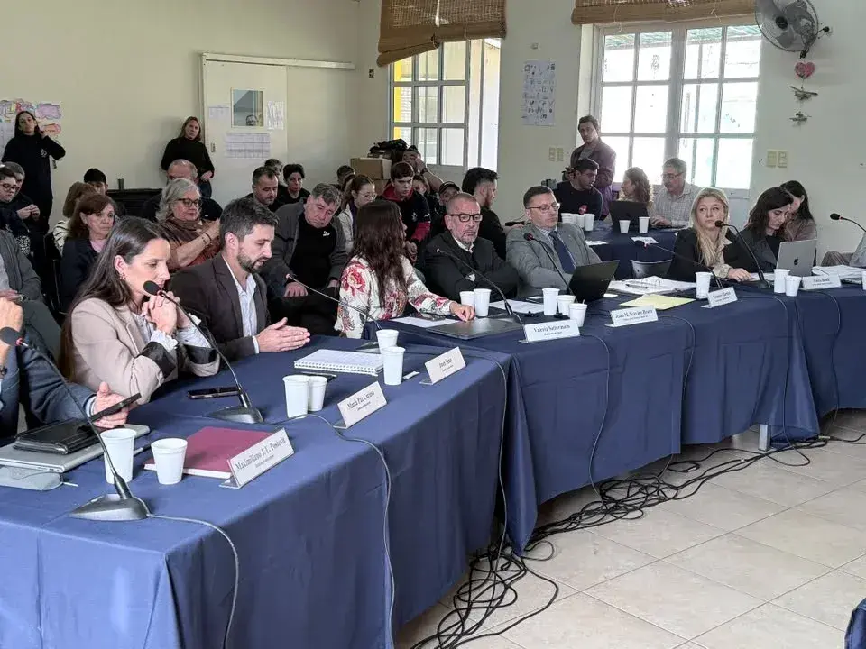 Rafaela vuelve a quedarse sin bandera: el Concejo rechazó el diseño por 7 votos contra 2