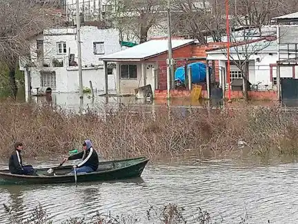 Evacuaron otras 30 familias en Concepción del Uruguay