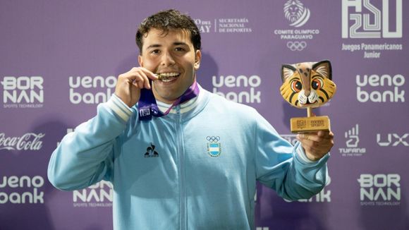 Tomás Olivera ganó el segundo oro en los ASU2025 para la ciudad