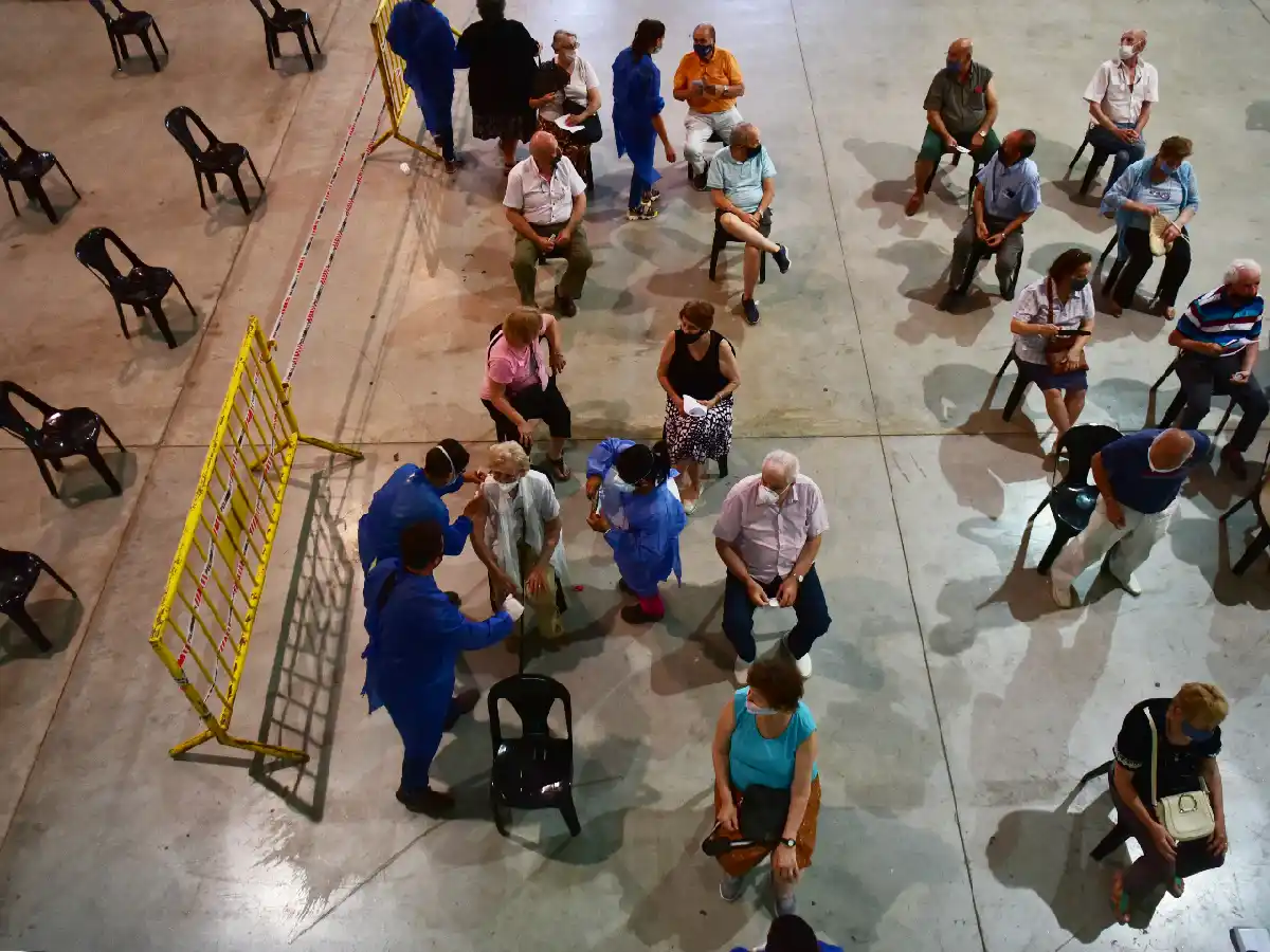 Llegan 678 segundas dosis de  la Sputnik V para un nuevo  operativo en el Superdomo 