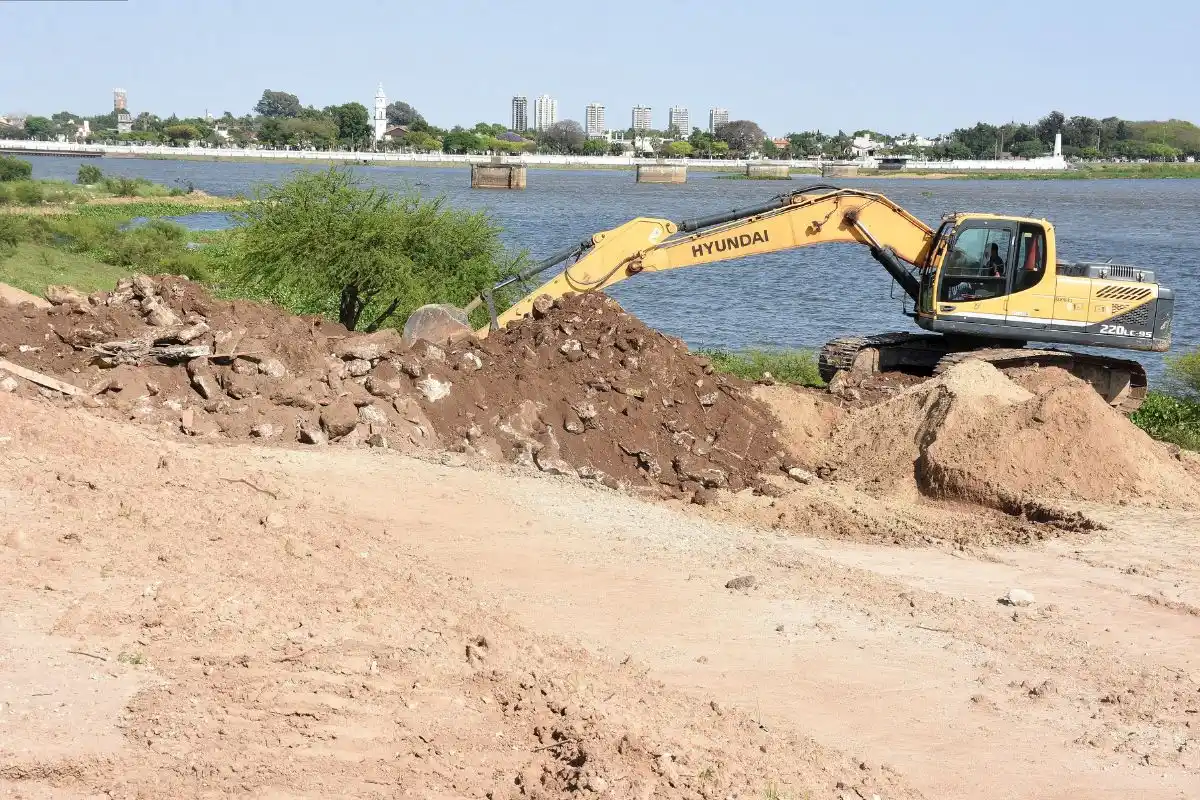 Ni en Chile ni en ningún país del planeta existe un financiamiento de la obra pública mediante la iniciativa público-privada en su totalidad, menos aún en el país trasandino.
