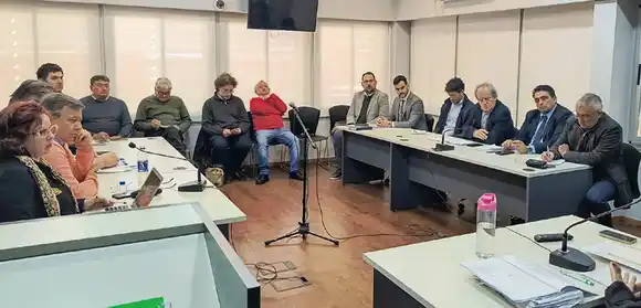 Se realizó la segunda audiencia entre el gobierno provincial y los gremios docentes