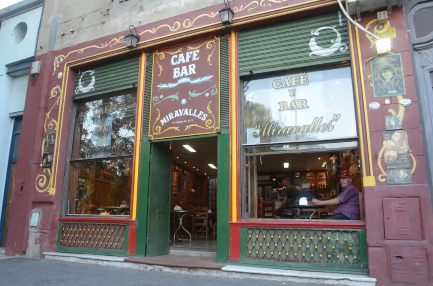 Bahía Blanca: Bar regala “picada completa” a quien done plasma para combatir al COVID-19