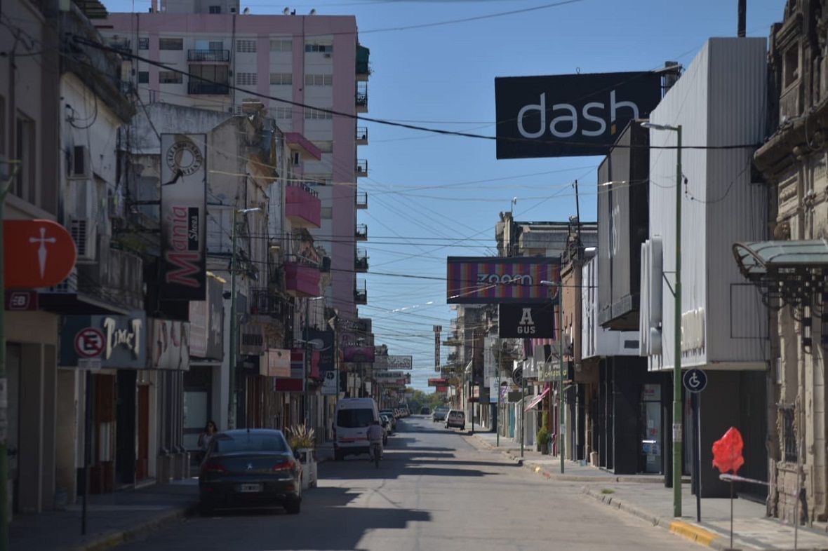 Desmienten que los comercios deban cerrar a las 17 en Gualeguaychú