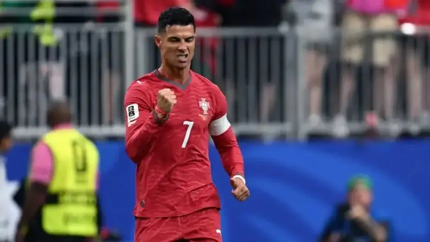 El delantero portugués continúa ampliando su legado internacional: con sus dos tantos, alcanzó los 10 goles en Mundiales.