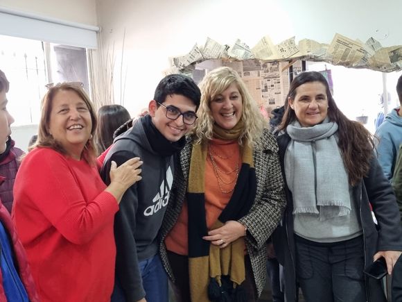 Los alumnos de la Secundaria 13 visitaron la redacción de La Opinión