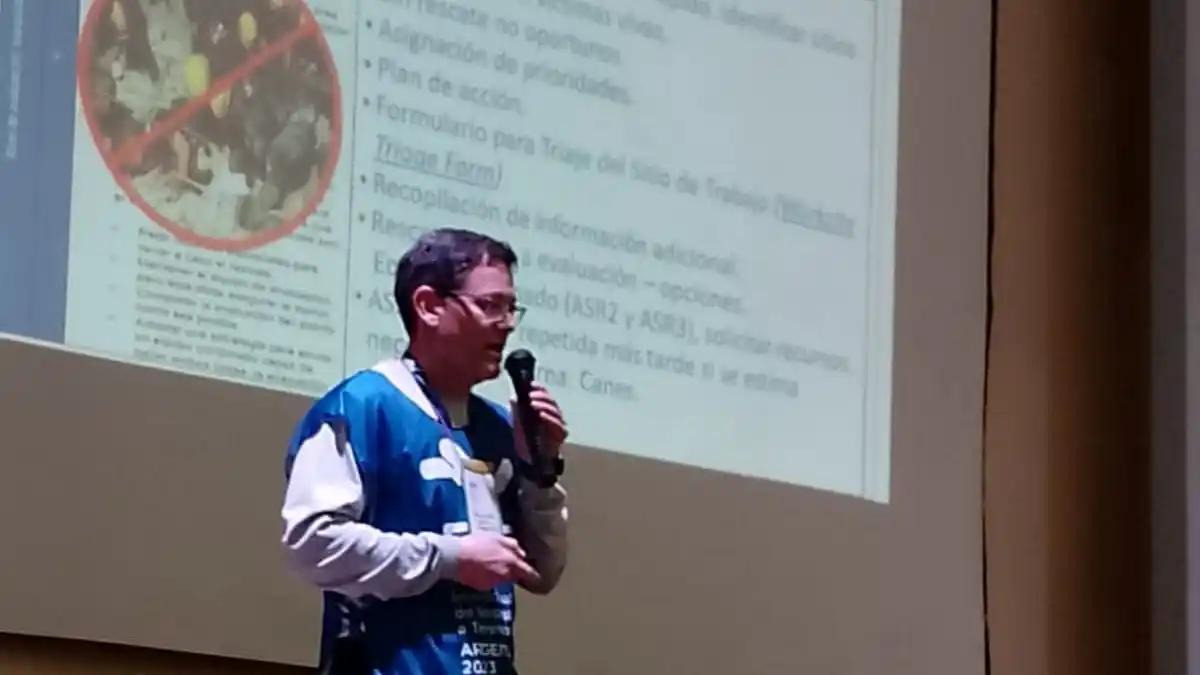 Alejandro García fue reconocido por el Colegio de Veterinarios de la Provincia por su profesión y la vocación de servicio. (Foto: Colegio de Veterinarios)