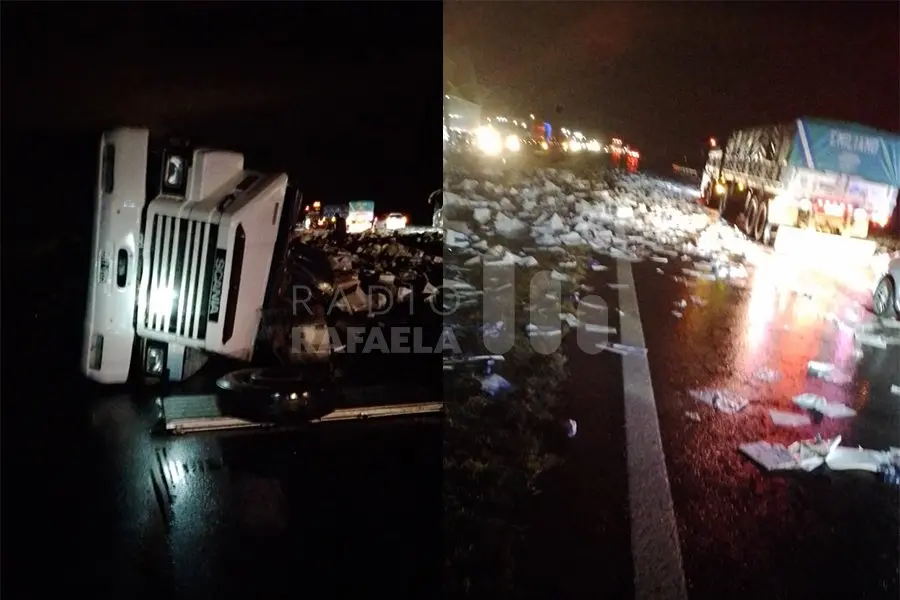 Calzada reducida: un camión volcó en Ruta Nacional 34 a la altura de Susana