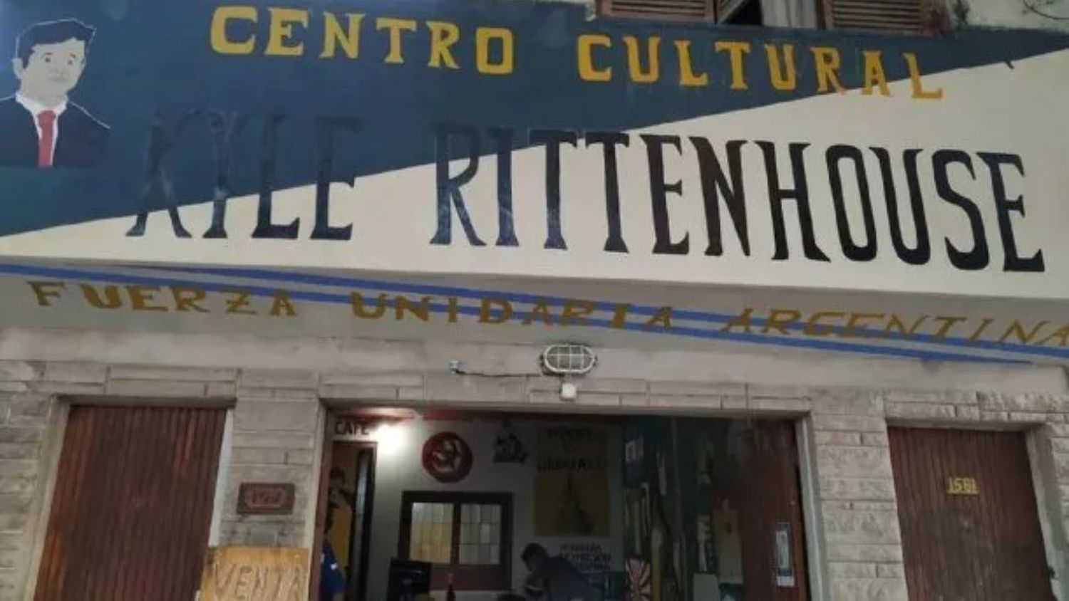 Hallaron un proyectil de guerra en el centro cultural neonazi de La Plata