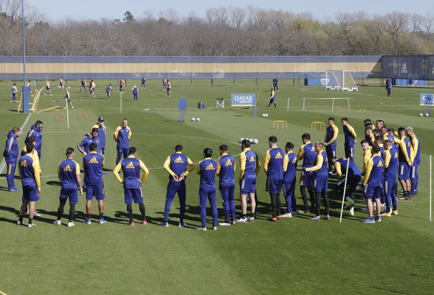 En Santiago, Boca busca hacerse un lugar en semis