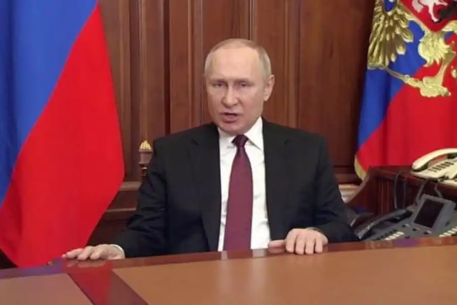 Putin afirmó que el entorno del presidente ucraniano es una "pandilla de neonazis y drogadictos"
