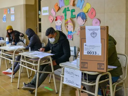 Con al menos una dosis de vacuna: La Corte bonaerense autorizó a funcionarios judiciales para ser autoridades de mesa en las PASO