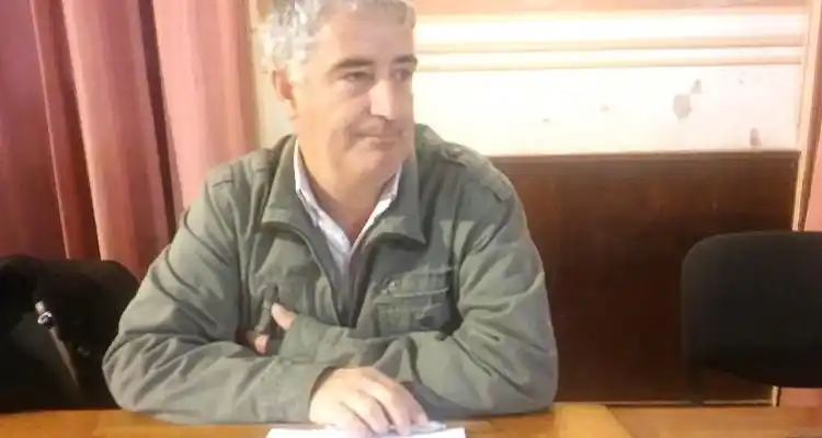 Con el silencio del Concejo, Neyra volvió y dijo  que “es normal” que la gente se pelee en la cancha