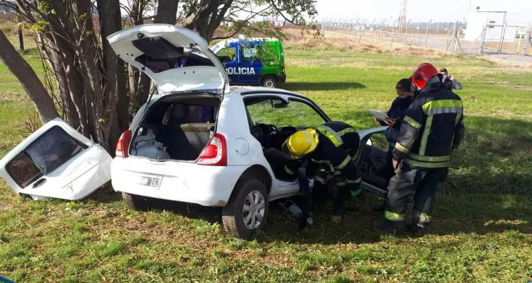 Tras accidentarse en la ruta 191, el doctor Sergio Monguzzi está “estable” en el Hospital y aguarda una derivación