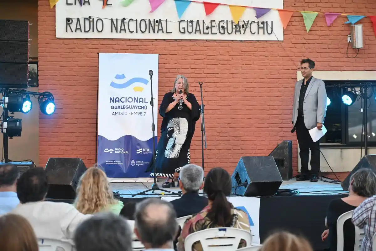 Radio Nacional Gualeguaychú celebró 37 años de historia