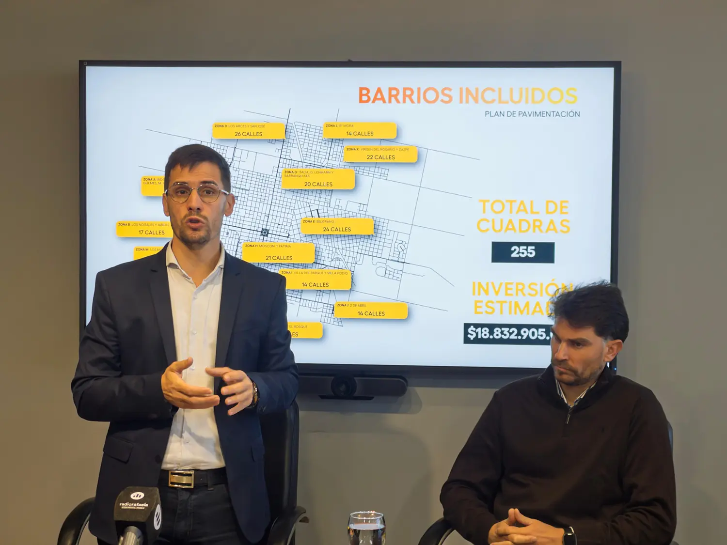 El intendete Leonardo Viotti presentó un nuevo plan de pavimentación