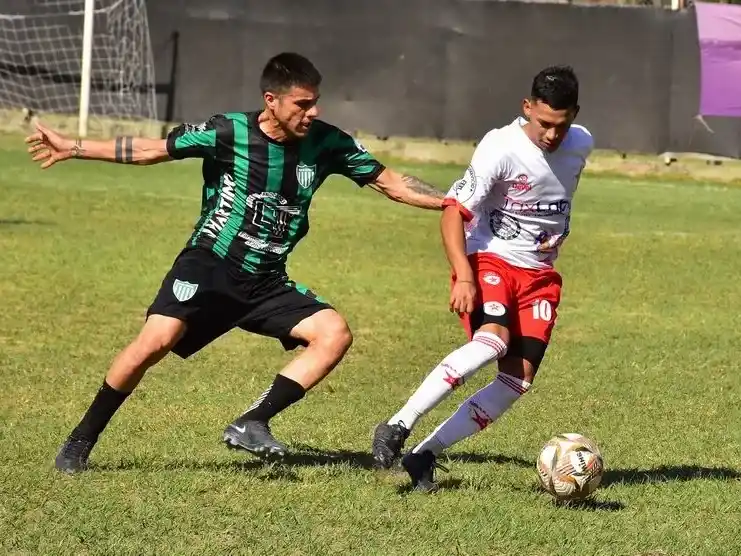 Chacra 8 y Villa se mantienen
como líderes del Clasificatorio