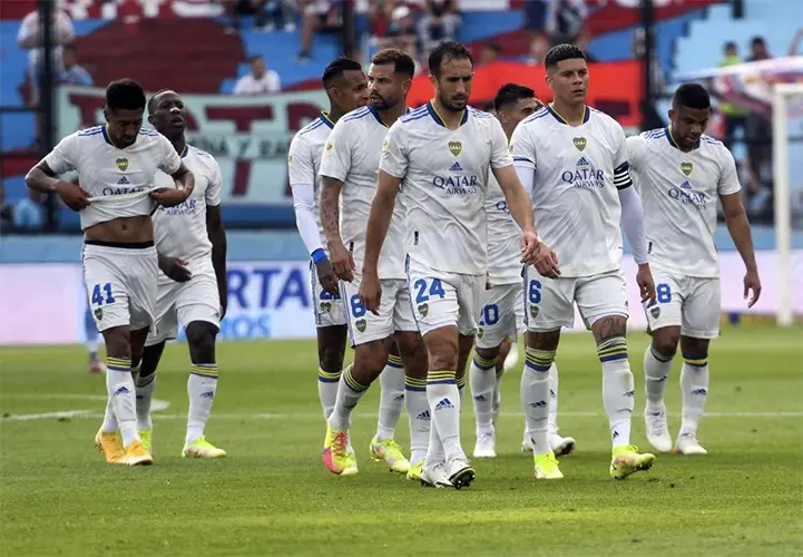 Boca jugó mal y empató con Arsenal