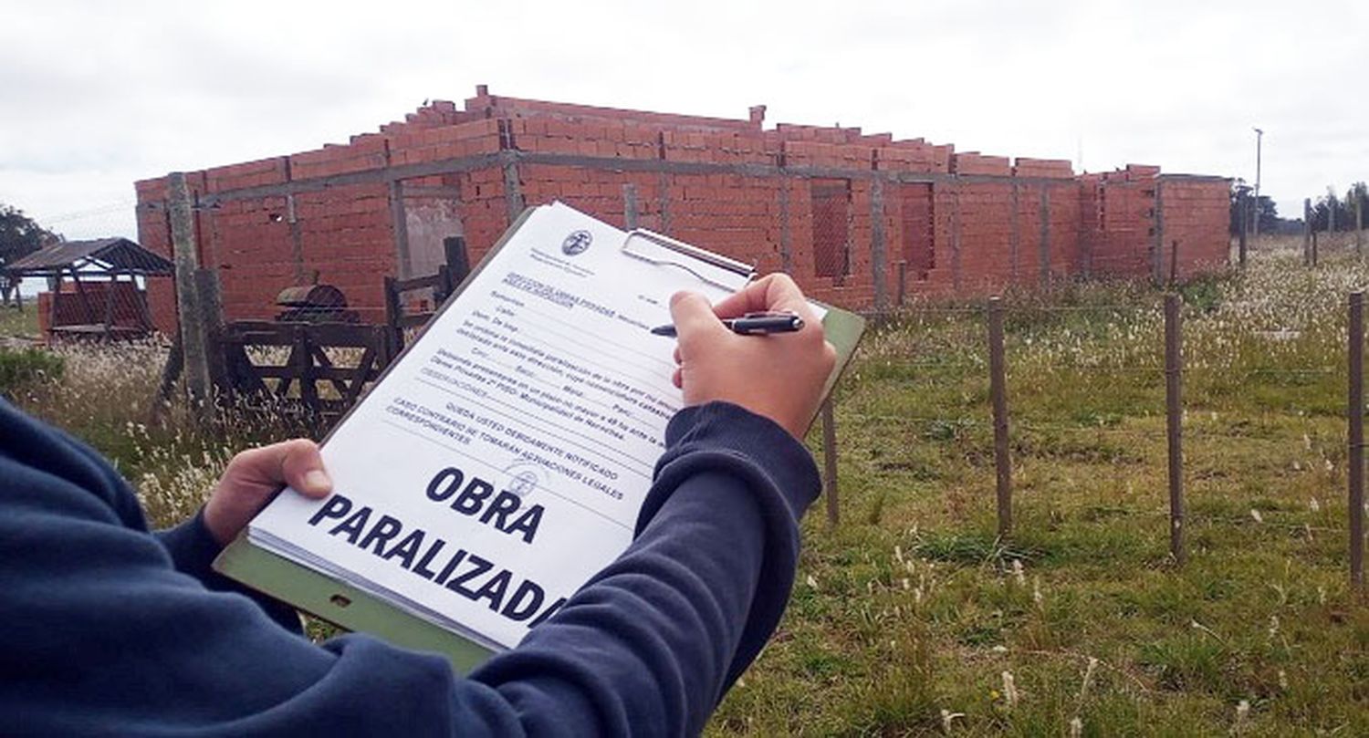 Instan a regularizar las obras clandestinas
