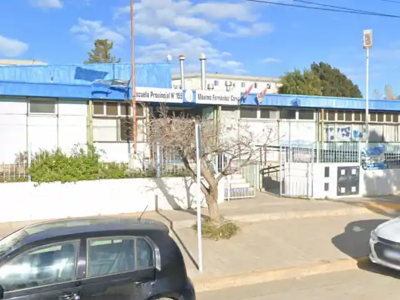 “Lo arrastró como si fuera un trapo de piso”: denunciaron a una docente por maltratar a un alumno en Chubut