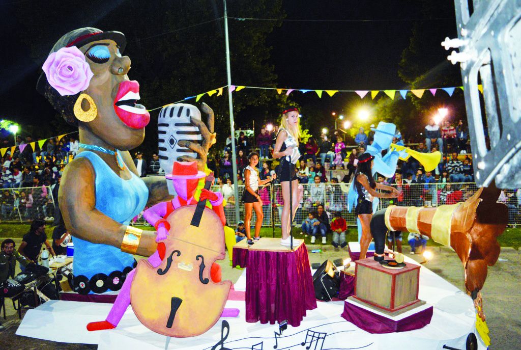 Con buena expectativa se preparan los corsos 2018