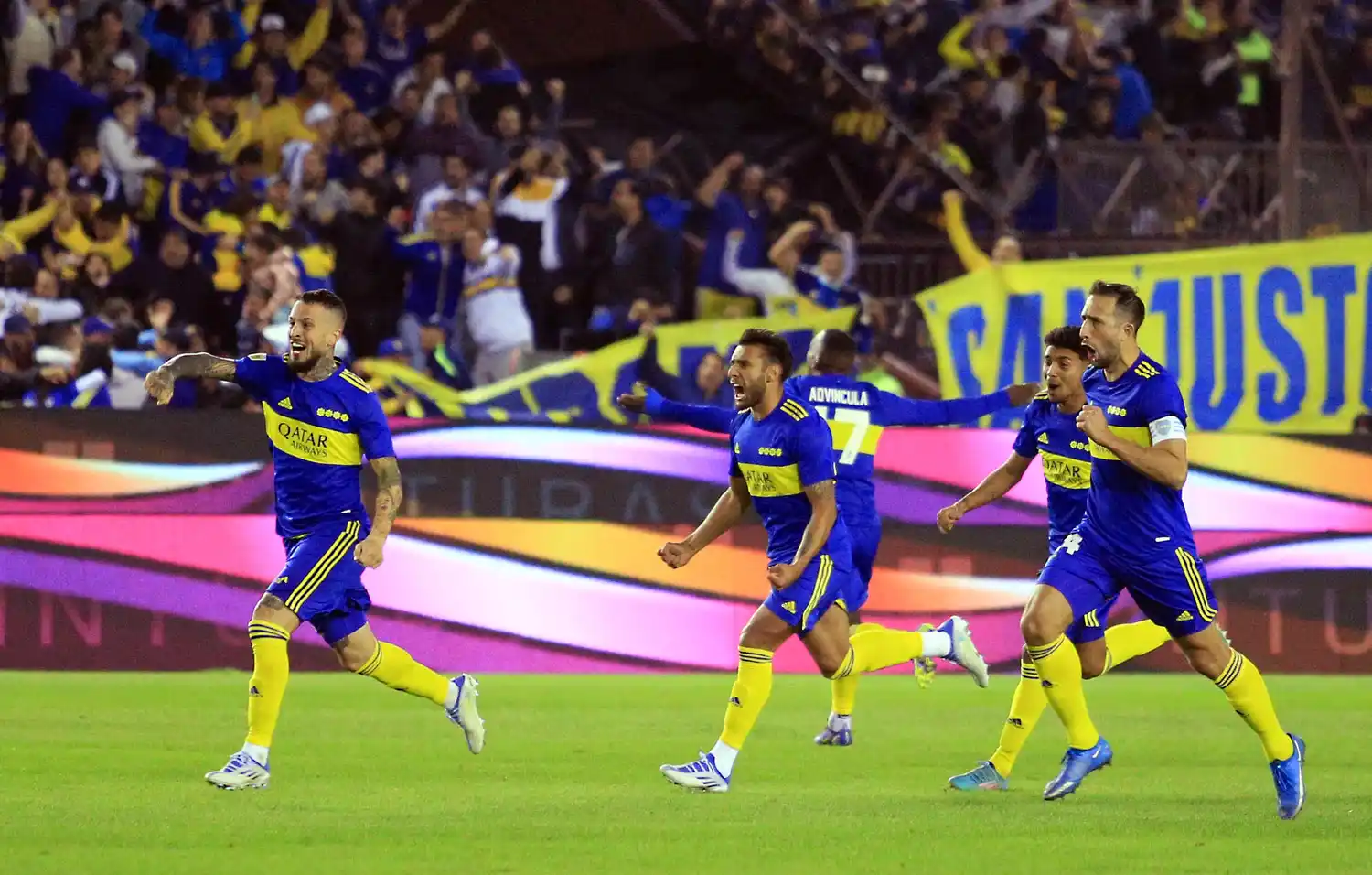 Boca se vio superado pero supo aguantar y en los penales sacó el pasaje a la final