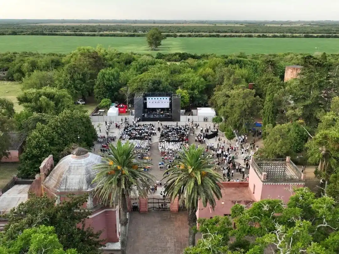 Las Guitarras Gualeyas