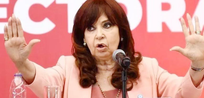 Movilización y clase pública en apoyo a Cristina Fernández de Kirchner a la espera del fallo