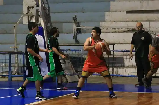 Juventud fue  escenario de la séptima fecha del torneo de Maxibásquet