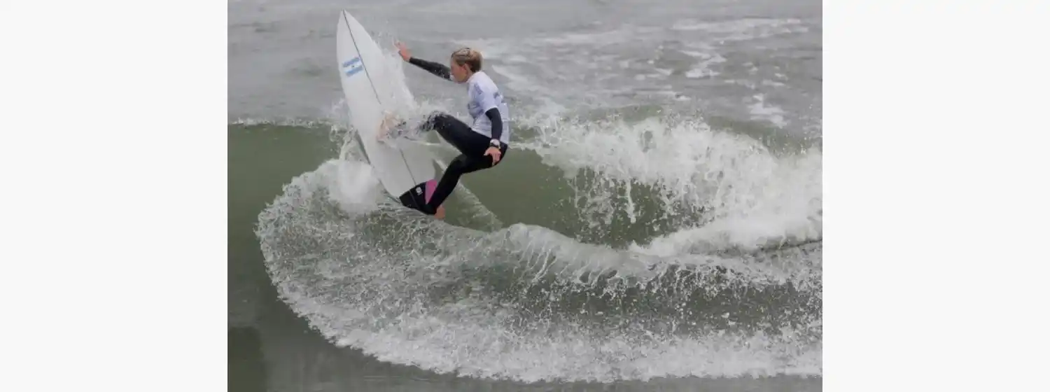 Concejal oficialista reclama que vuelva el surf a Mar del Plata